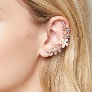 bebe flower ear crawlers